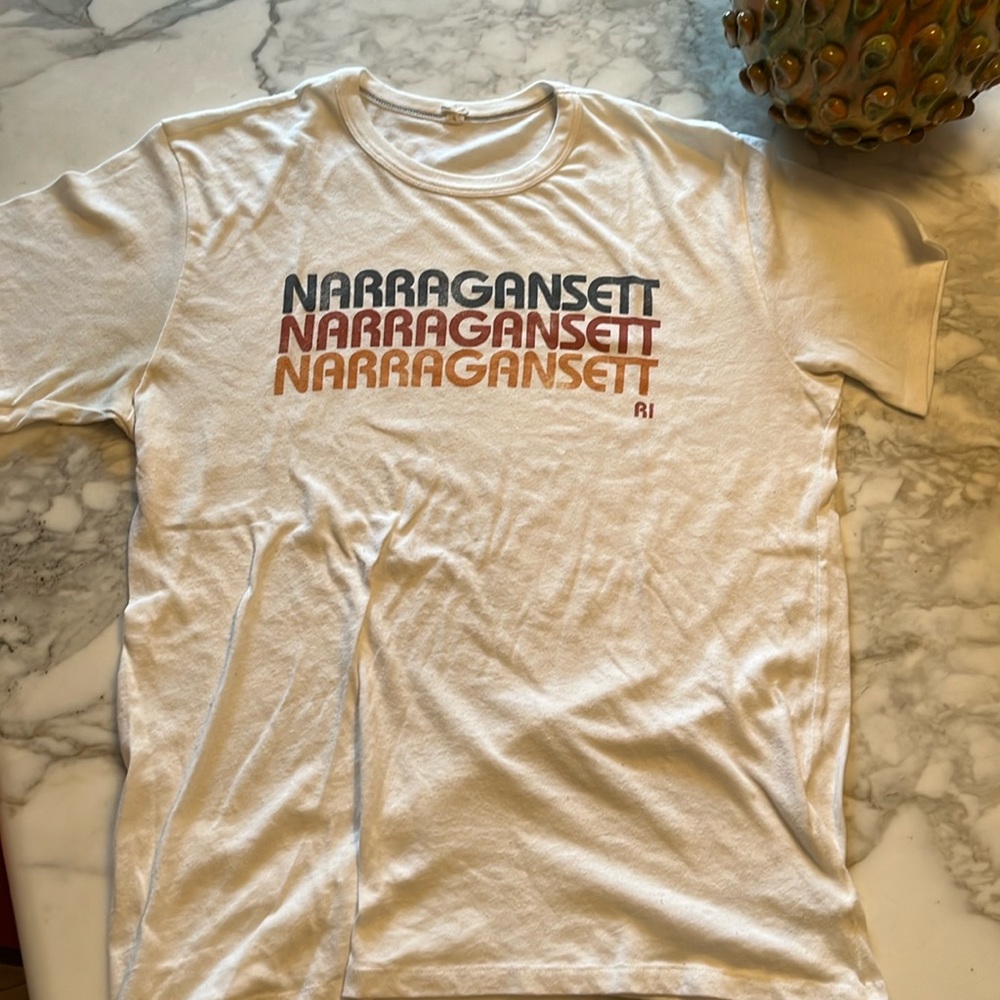 Vintage 1970s Narragansett RI Rhode Island tee T-Shirt L single unisex!